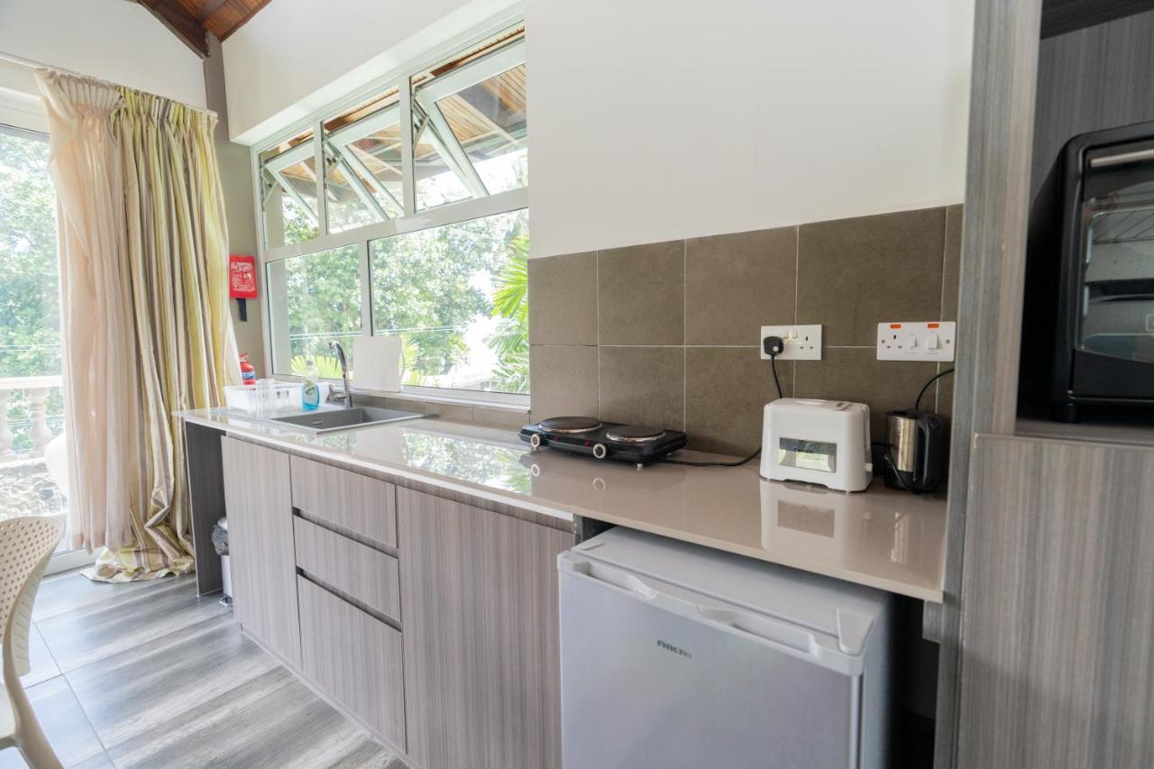 Romance Bungalows Beau Vallon  Exterior foto