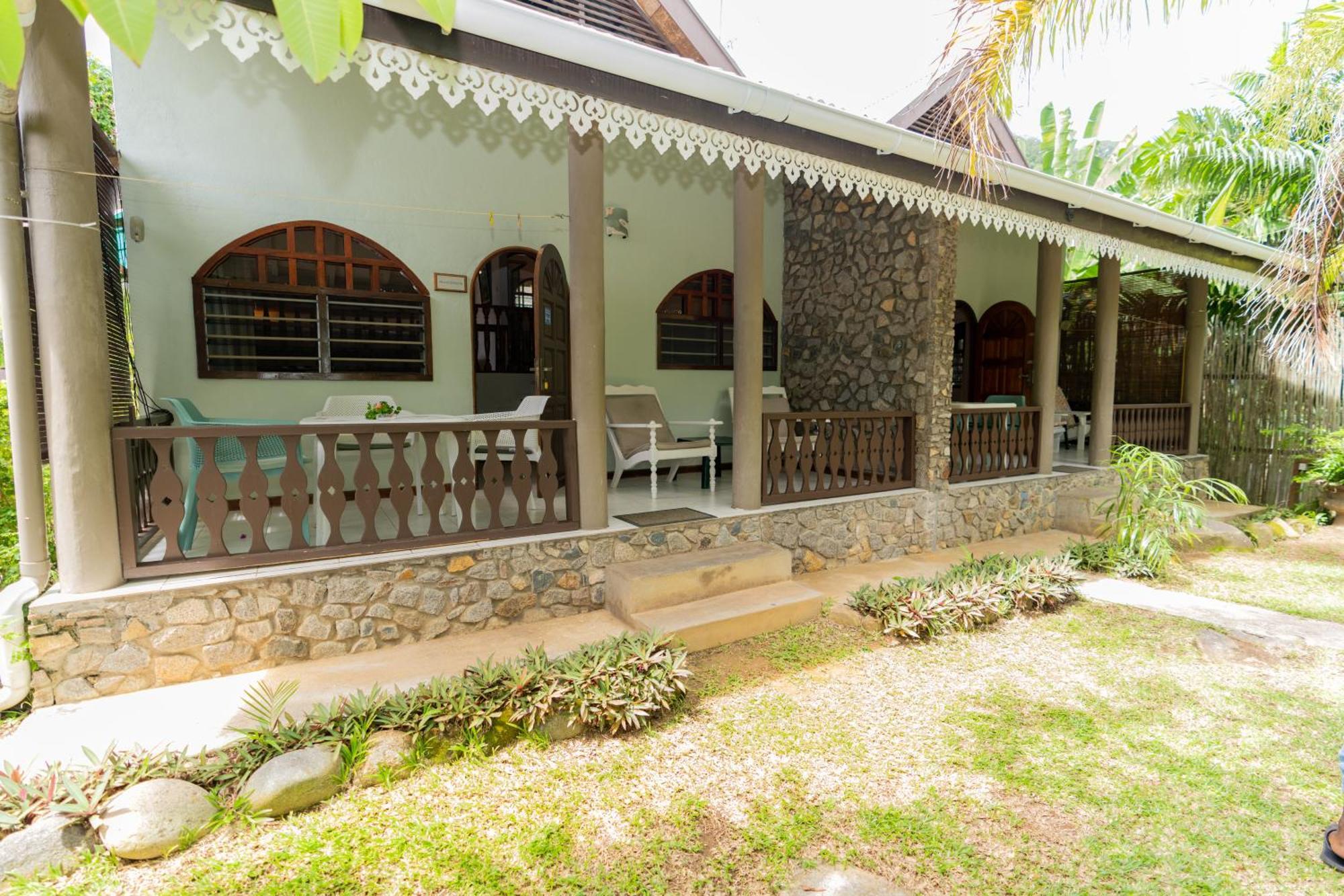 Romance Bungalows Beau Vallon  Exterior foto