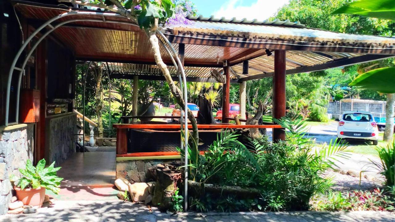 Romance Bungalows Beau Vallon  Exterior foto